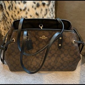 COACH Signature Drawstring Carryall (F57842)